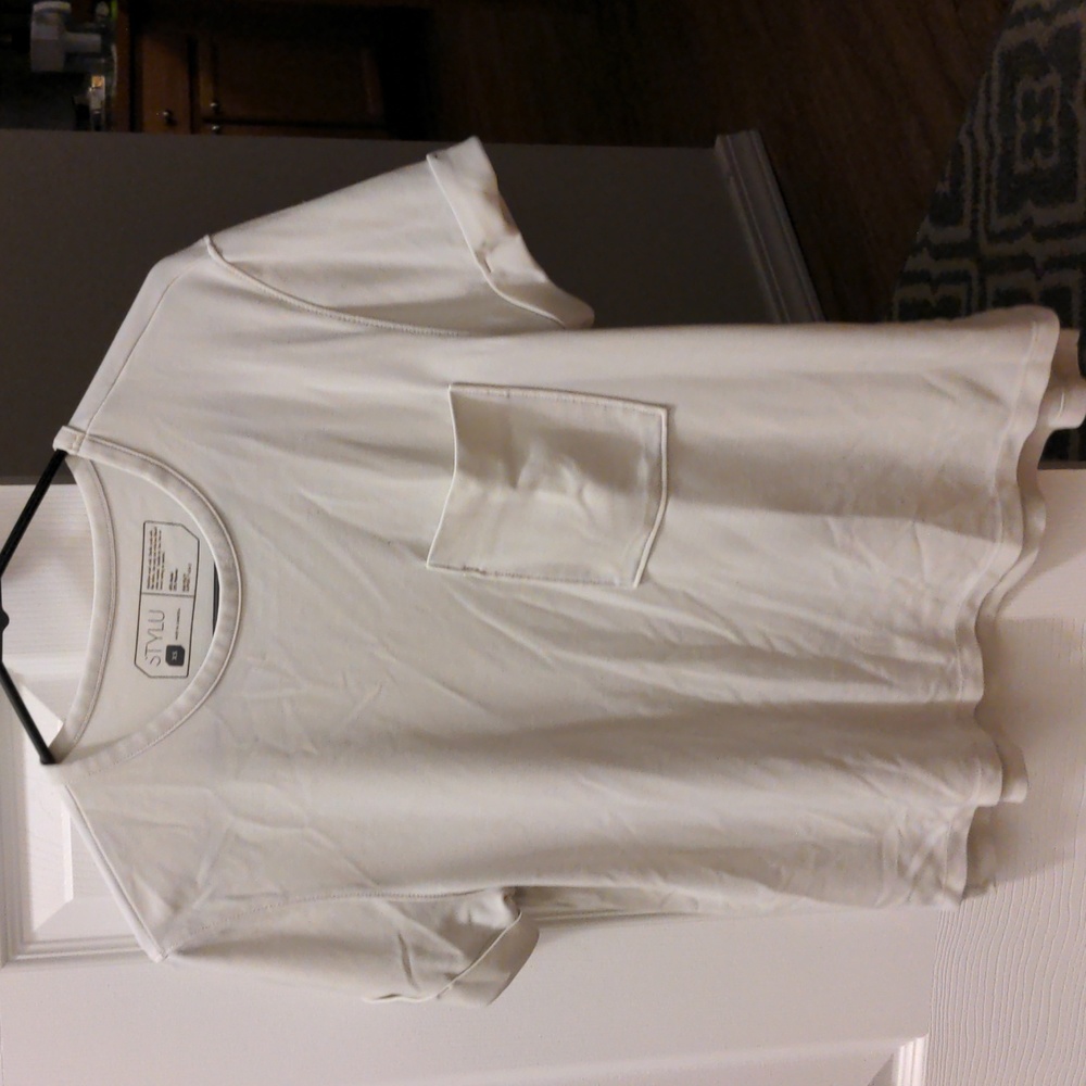 STYLUS White Tee